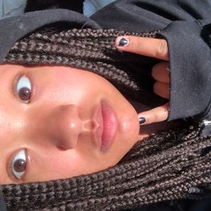 Meet your Posher, Anaïs